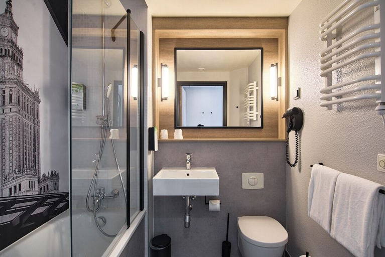 Bathroom 4, Campanile PRIME - Wroclaw Stare Miastro, Środa Śląska