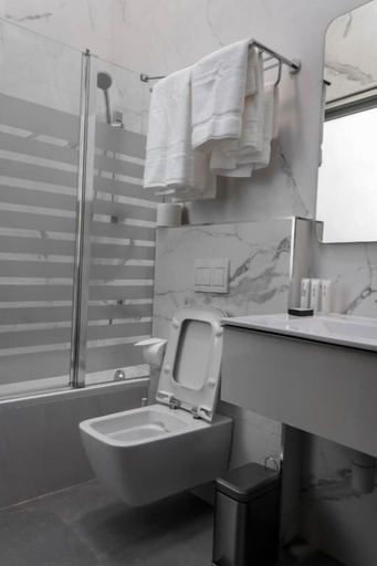Bathroom 4, Clayhall By SRS, Eti-Osa