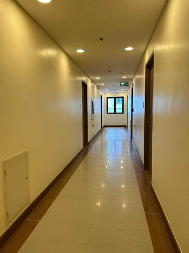 Interior 5, Twin Lakes Tagaytay by JC Staycation, Laurel