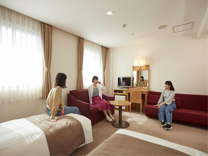 Bedroom 3, Hotel Folkloro Takahata, Takahata