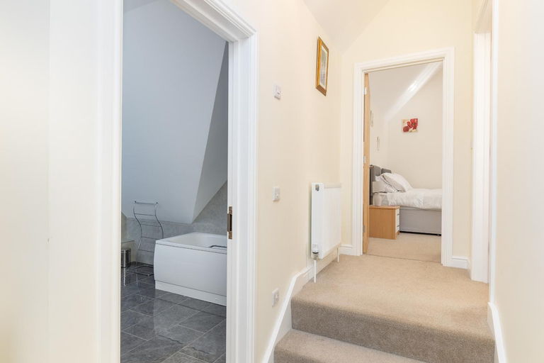 Bedroom 2, The Poppies, Isle of Wight