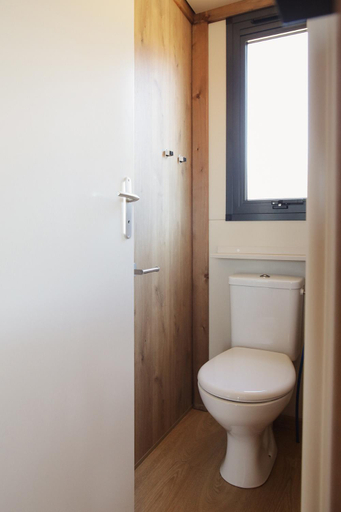 Bathroom 5, Camping Le Florenville, Luxembourg