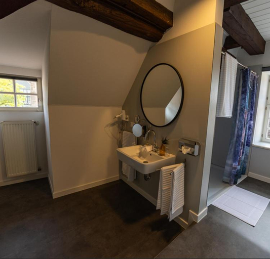 Bathroom 4, Altes Rathaus Wolfhagen, Kassel