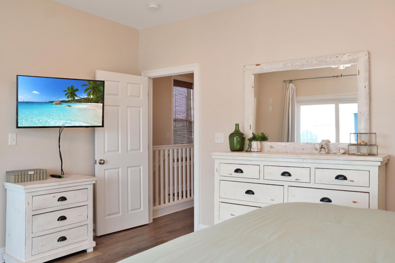 Bedroom 3, Searenity, Gulf