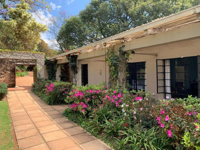 Exterior & Views 2, Kings Walden Garden Manor, Mopani