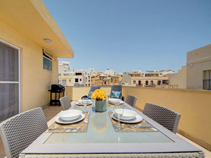 Interior 2, Off The Strand Gzira Top Floor Apartment
