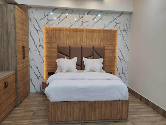 Room 2, Hotel Manjit, Alipurduar