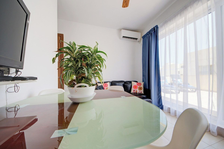 Living area 4, Off The Strand Gzira Top Floor Apartment