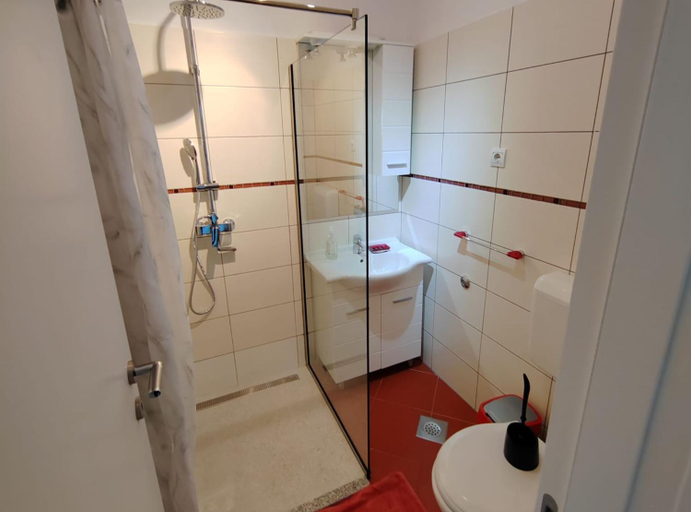 Bathroom 2, Apartments Lighthouse, Fažana