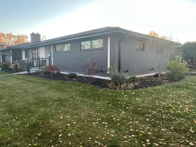 Room 2, Casa 22 Luxury Modern 3BD 2BA Home in Skokie, Cook