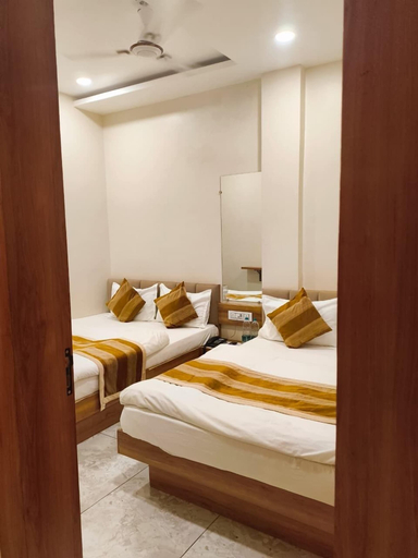 Room 3, Shree ShyamRaj Hotel, Ujjain