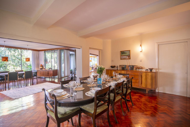 Food & Drinks 5, Beautiful Historic 4BR Villa by YourHost Nairobi, Westlands