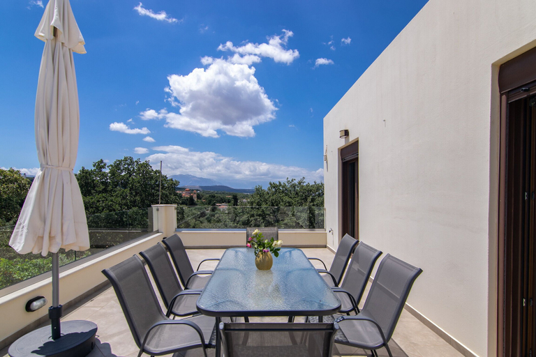Others 5, Margo Villa, Crete