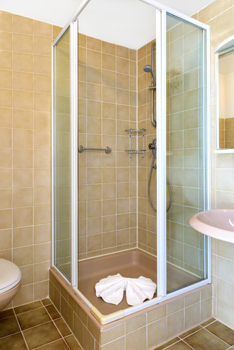 Bathroom 3, Berghus Schratt Vegetarisches Und Veganes Biohotel, Oberallgäu