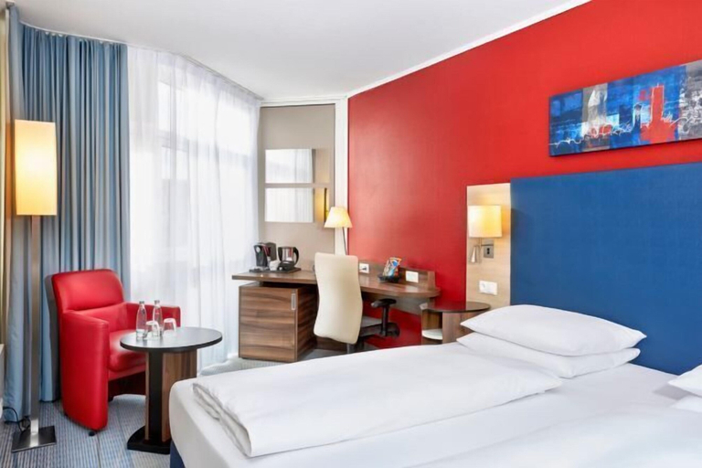 Bedroom 5, H+ Hotel Köln Brühl by Sunday Hotels, Rhein-Erft-Kreis