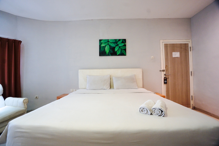 Others 2, Buring Residence By TOS Malang, Malang