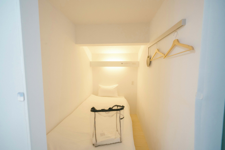 Room 4, TRANSIT HOSTEL, Izumisano