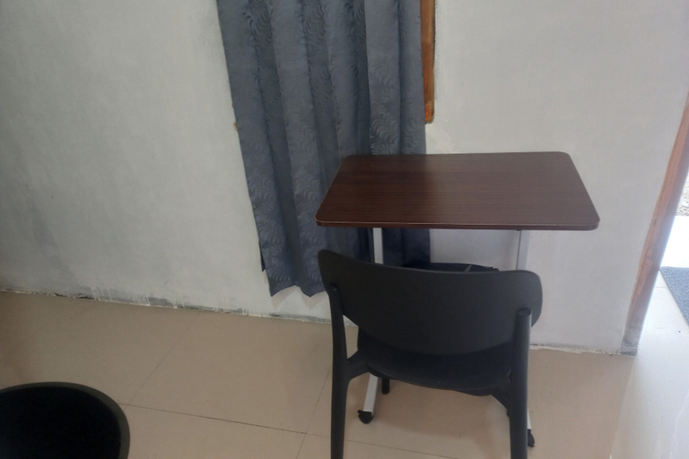 Room 4, OYO 95179 Namira Guest House Syariah, Banyumas
