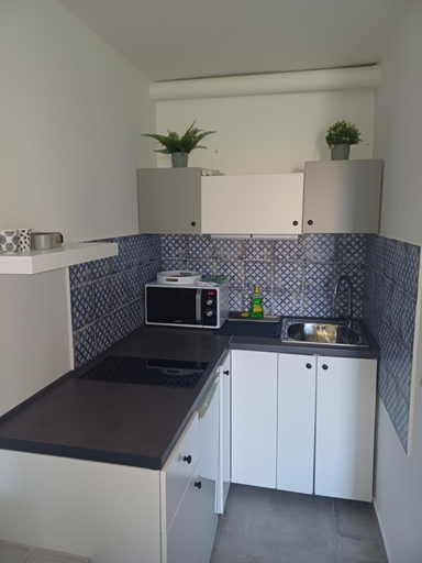 Others 4, Apartman i soba Nina, Supetar