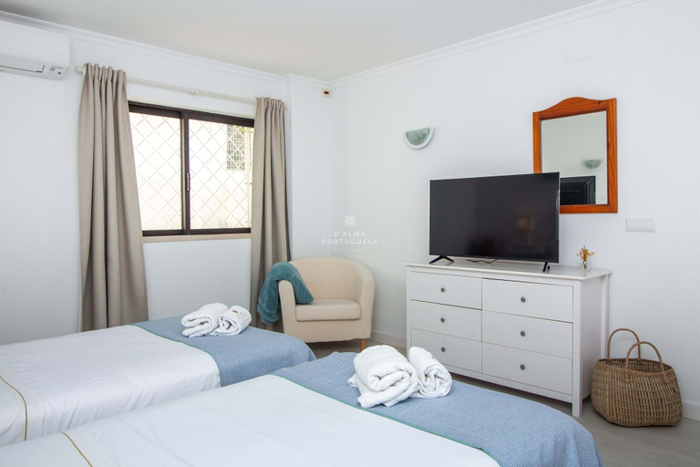 Room 5, Downtown Apartment - By D`alma Portu, Albufeira