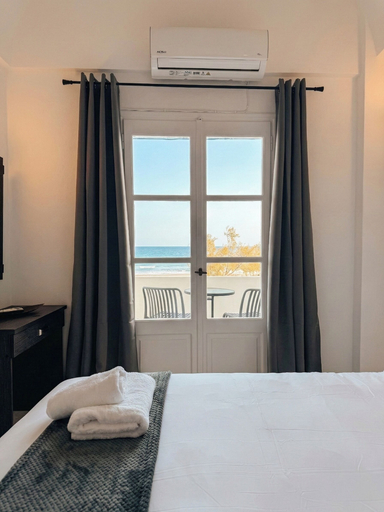 Room 3, Aegean Nest Studios - Adults only, South Aegean