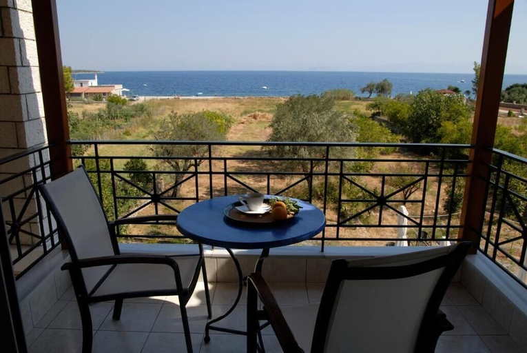 Others 5, Manto Studios, Peloponnese