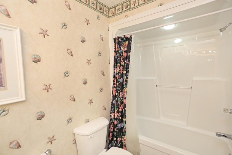 Bathroom 4, Sea Cliff I-51 Coastal Splendor, Gulf