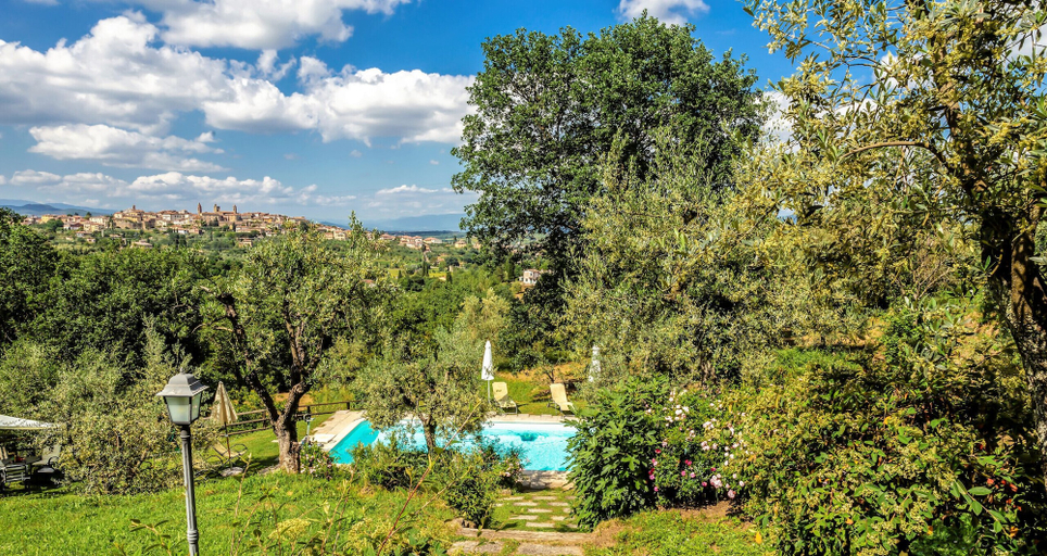 Pool 4, Villa Ceppeto's Brand New One Bedroom, Arezzo