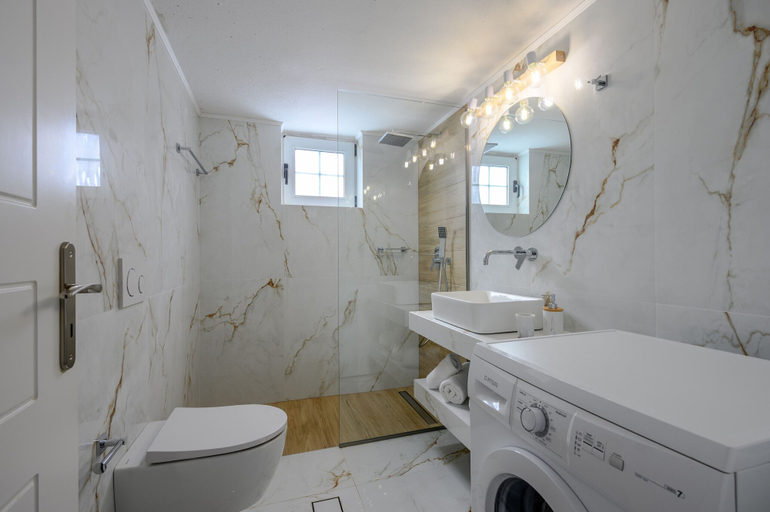 Bathroom 3, Platanias Villa Spyros, Crete