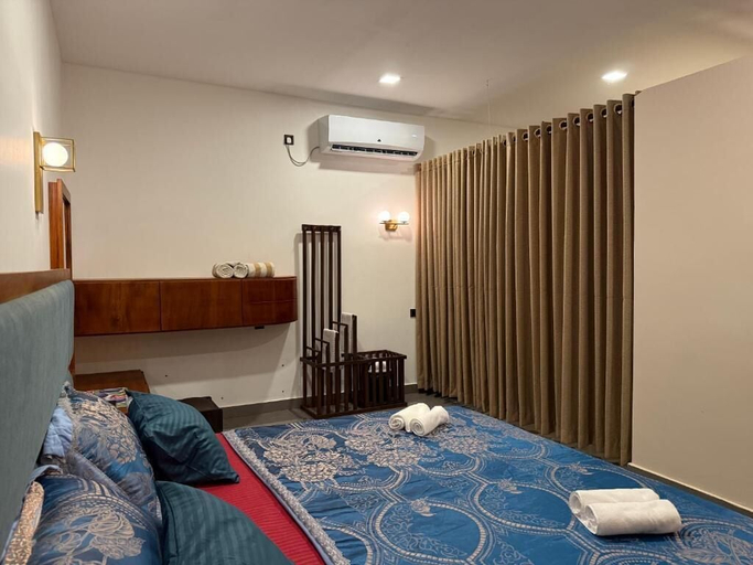 Room 3, Sand Castle Villa, Pothuvil