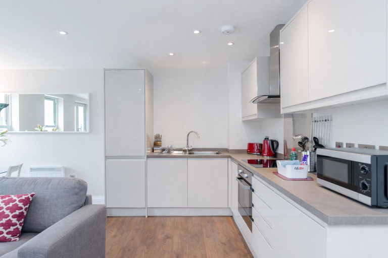 Others 4, Roomspace Serviced Apartments - Trinity House, Surrey