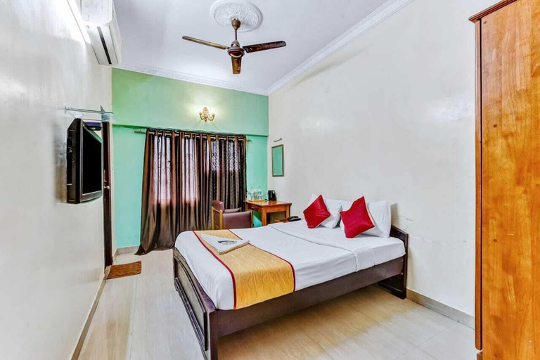 Room 5, Hommetree T Nagar, Chennai