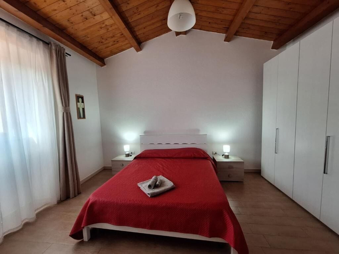 Bedroom 4, Perdanoa, Oristano