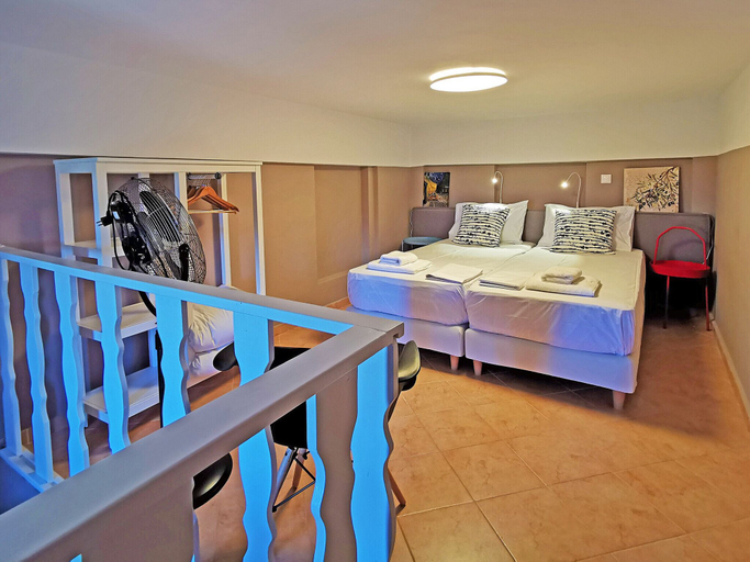 Bedroom 3, Anaroussa Diros Maisonette, Peloponnese