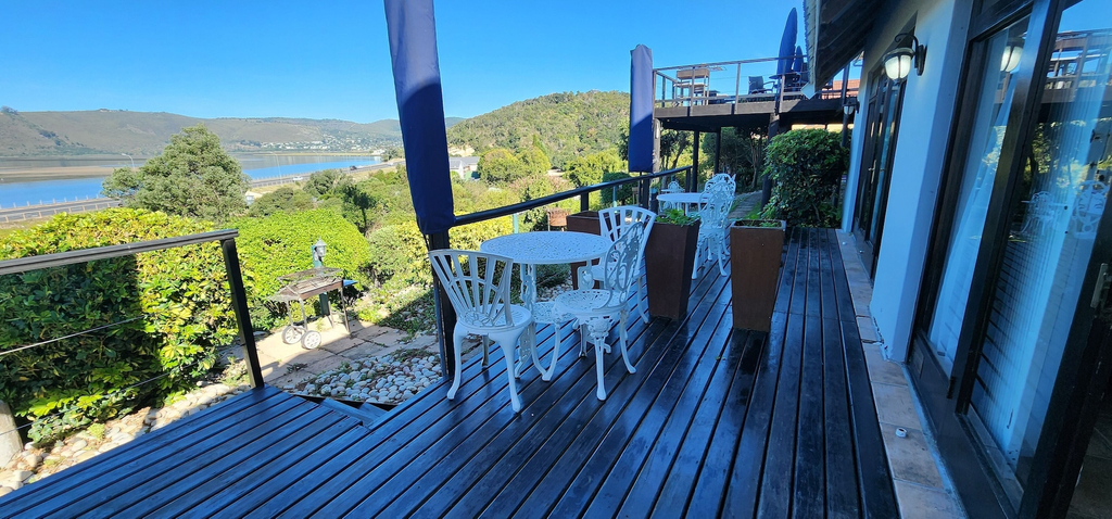 Terrace/patio 4, Lagoon Lodge, Eden