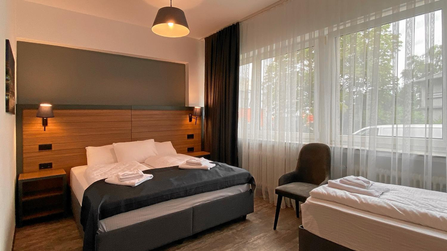 Bedroom 4, MB Hotel, Bremen
