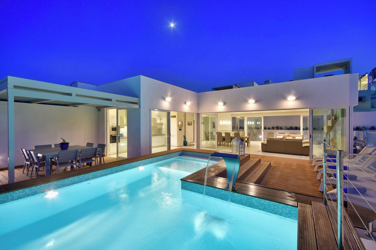 Pool, Spectacular Dazzling Villa With Private Steamsauna