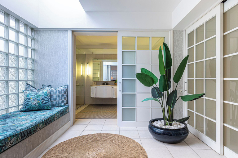 Room 4, YOLO Spaces - Clifton White House Villa, City of Cape Town