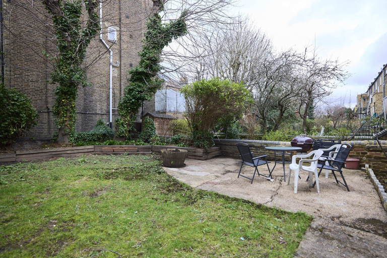 Outdoor dining 3, The Tufnell Threshold, London