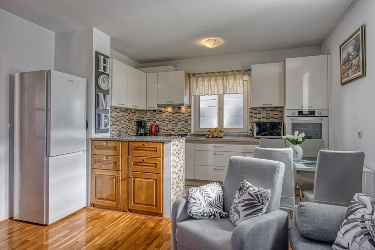 Kitchen 3, Apartment Jakara, Medulin
