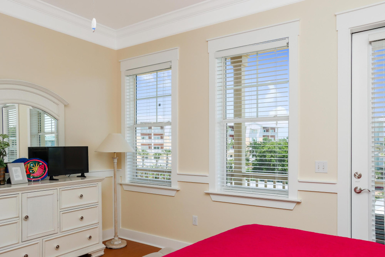 Bedroom 2, Waterside Village Cottage 3220, Bay