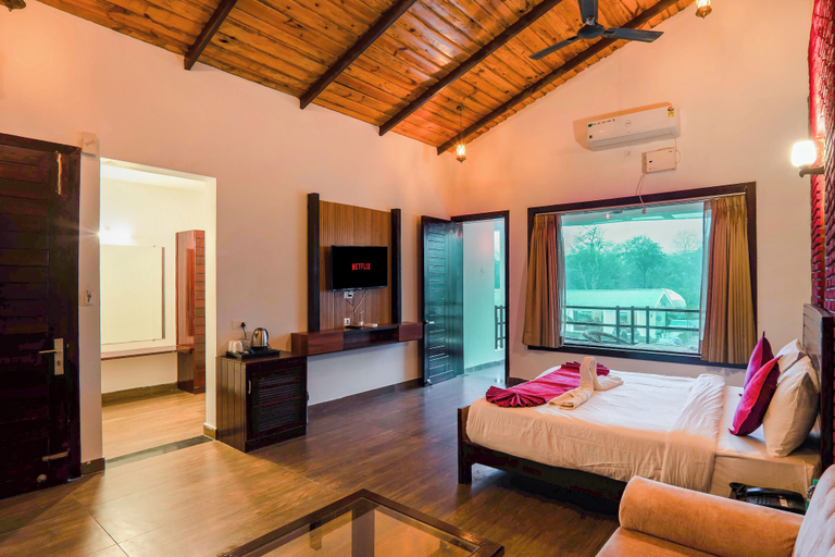 Room 2, Baris resort Corbett, Nainital