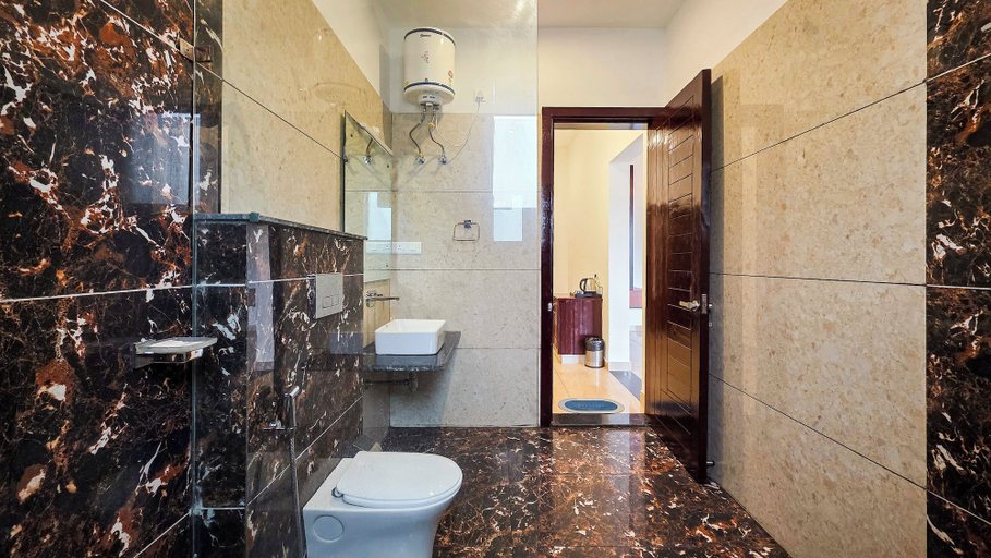 Bathroom 5, Baris resort Corbett, Nainital