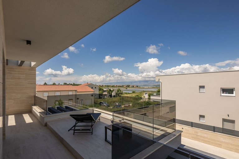 Others 2, Villa Roko Nin, Nin