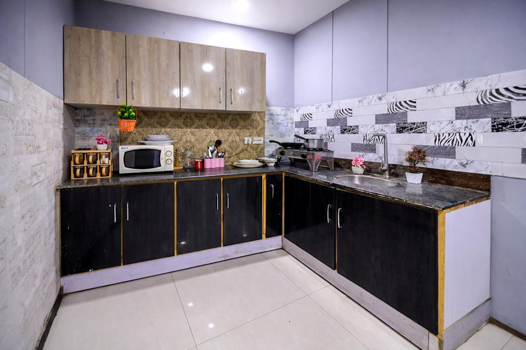 Others 2, Private 2BD Apartment Opposite Dha Phase 8, Lahore