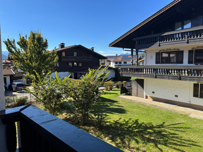 Exterior & Views 1, Altenburger Hof, Traunstein