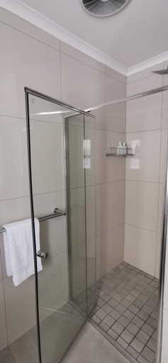 Bathroom 3, Mila's at Panorama, City of Cape Town