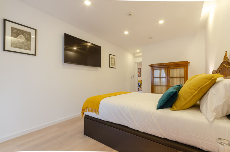 Room 5, Marques DE Pombal Prime by Homing, Lisbon