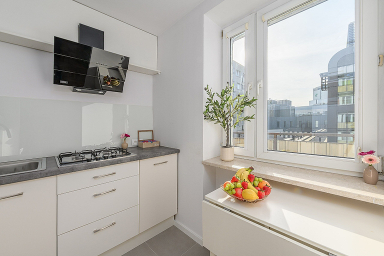 Private kitchen 3, Lumina apart with balcony in Warsaw, Warsaw