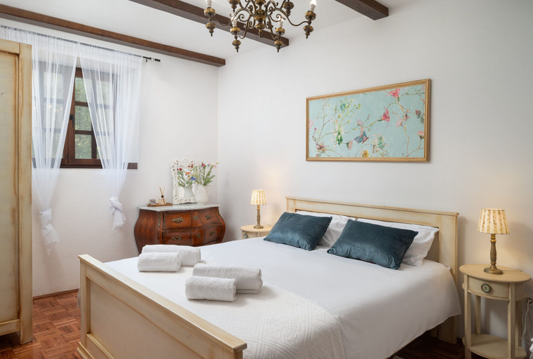 Room 5, Villa Rustica, Benkovac